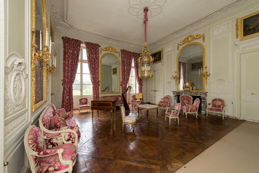 Le Petit Trianon Chateau De Versailles