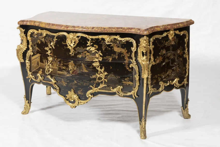Commode de Bernard Van Riesen Burgh